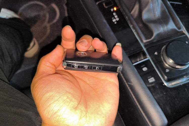 Used Mazda 3 Axela 2020 2.0L Automatic ZhiXuan Edition Vehicle Key