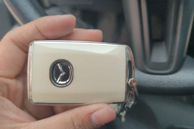 Used Mazda 3 Axela 2020 1.5L Automatic ZhiMei Edition Vehicle Key