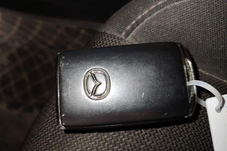 Used Mazda 3 Axela 2020 1.5L Manual ZhiMei Edition Vehicle Key