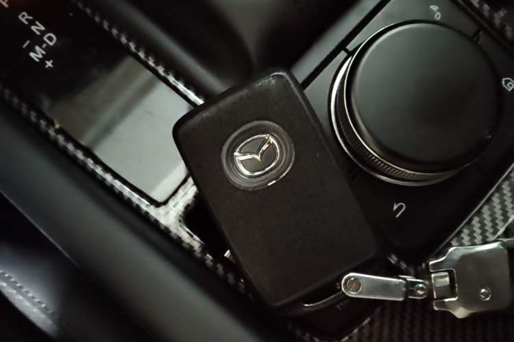 Used Mazda 3 Axela 2020 1.5L Automatic Luxury Version Vehicle Key