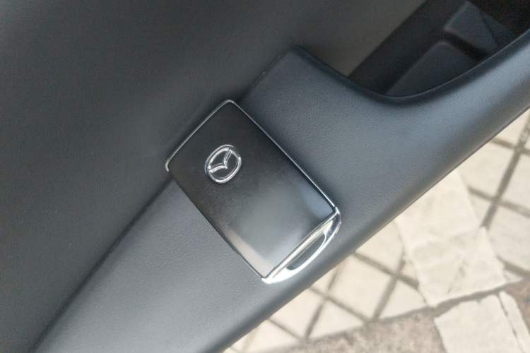 Used Mazda 3 Axela 2020 2.0L Automatic Zhiya Edition Vehicle Key