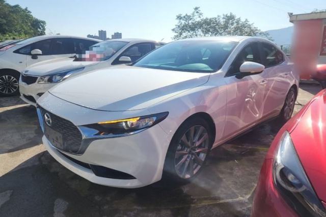 Used Mazda 3 Axela 2020 2.0L Automatic ZhiXuan Edition