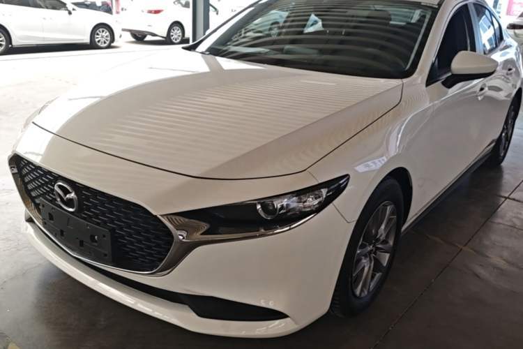 Used Mazda 3 Axela 2020 1.5L Automatic Zhiyue Sunroof Version Guazi used car, China used car export, Used car for sale, Used cars, Cheapest cars for sale