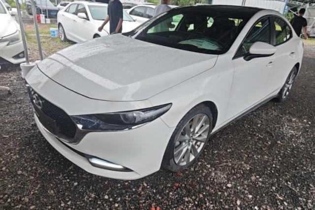 Used Mazda 3 Axela 2020 2.0L Automatic ZhiXuan Edition