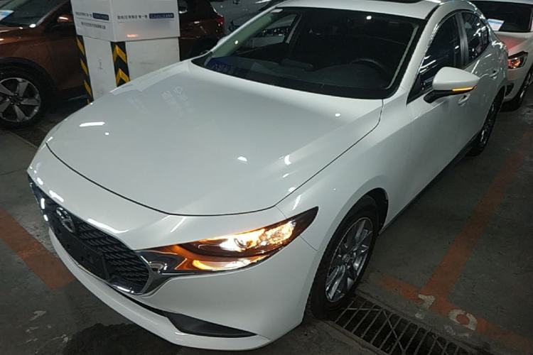 Used Mazda 3 Axela 2020 1.5L Automatic Zhiyue Sunroof Version Guazi used car, China used car export, Used car for sale, Used  cars, Cheapest cars for sale