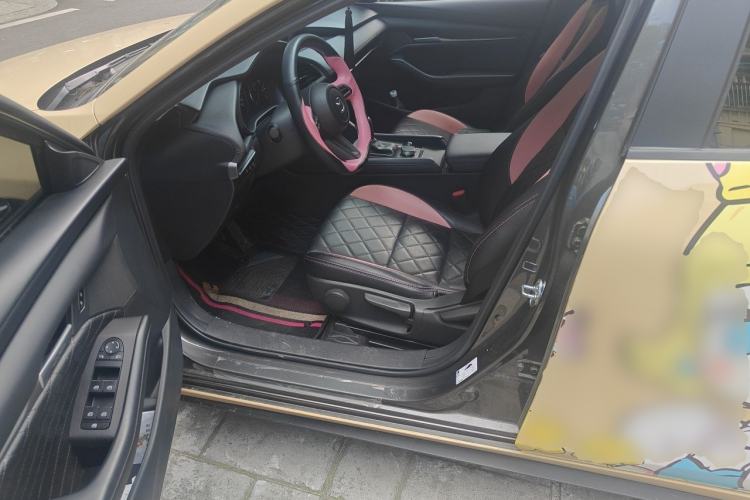Used Mazda 3 Axela 2020 1.5L Automatic ZhiMei Edition Driver Seat