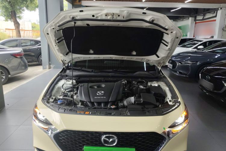 Used Mazda 3 Axela 2020 2.0L Automatic Zhiya Edition Engine Bay