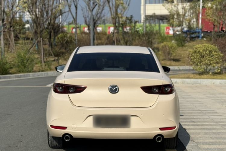 Used Mazda 3 Axela 2020 2.0L Automatic Zhiya Edition Exterior 3