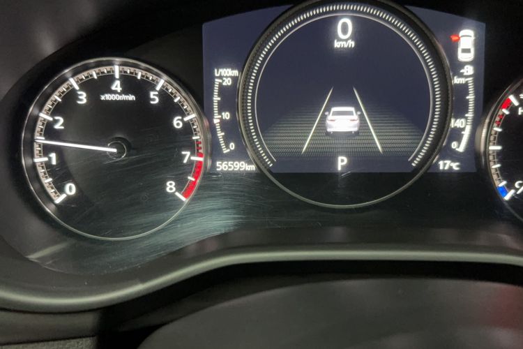 Used Mazda 3 Axela 2020 2.0L Automatic Zhiya Edition Odometer Close Up
