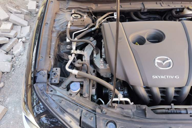 Used Mazda 3 Axela 2021 2.0L Automatic Zhi Rui Edition Engine Bay Right