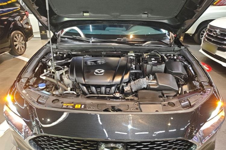 Used Mazda 3 Axela 2021 2.0L Automatic ZhiXuan Edition Engine Bay
