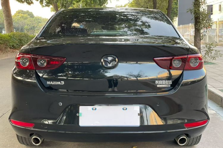 Used Mazda 3 Axela 2021 2.0L Automatic Zhiya Edition Exterior 4