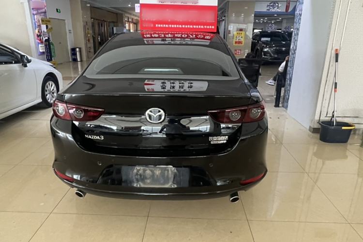 Used Mazda 3 Axela 2021 2.0L Automatic ZhiXuan Edition Exterior 4