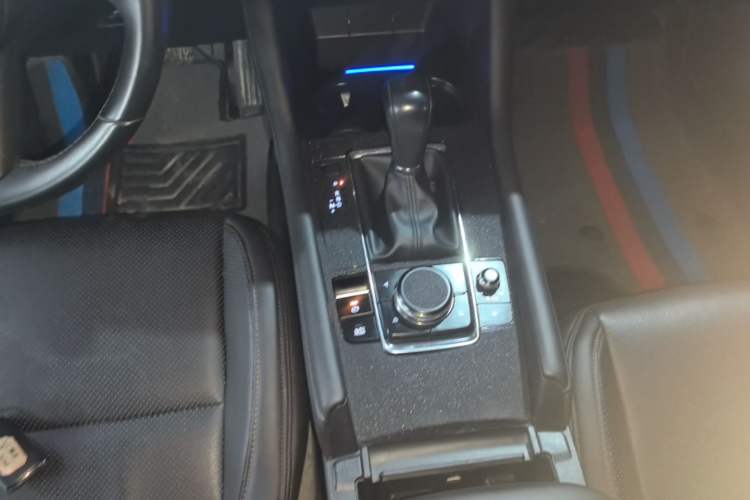 Used Mazda 3 Axela 2021 2.0L Automatic Zhiya Edition Gear Lever
