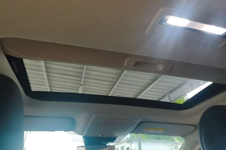 Used Mazda 3 Axela 2021 2.0L Automatic Zhiyao Edition Headliner