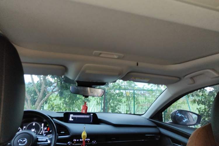 Used Mazda 3 Axela 2021 2.0L Automatic ZhiXuan Edition Headliner