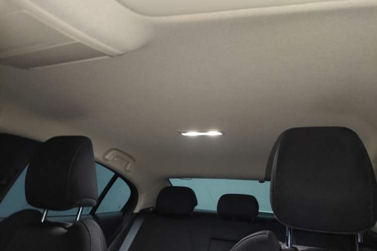 Used Mazda 3 Axela 2021 2.0L Automatic Zhiqing Edition Headliner