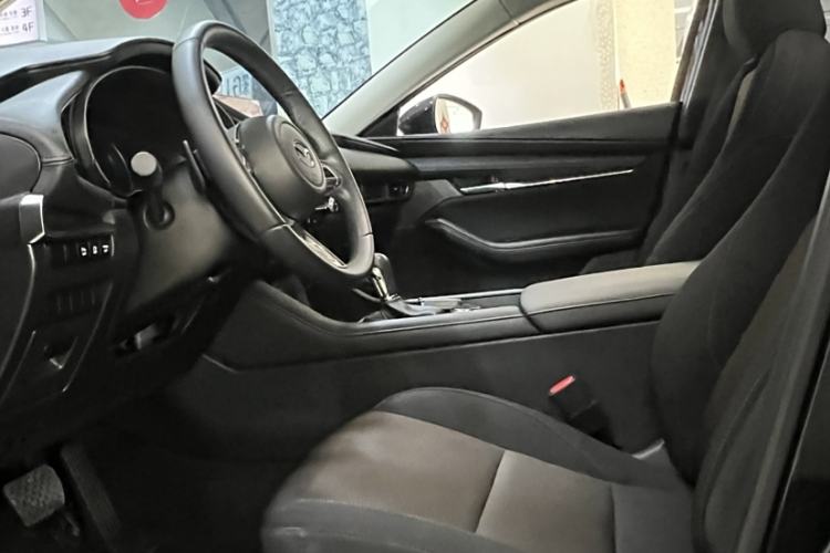 Used Mazda 3 Axela 2021 2.0L Automatic ZhiXuan Edition Left Front Seat