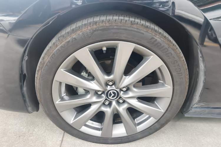 Used Mazda 3 Axela 2021 2.0L Automatic Zhiyao Edition Left Front Wheel Hub