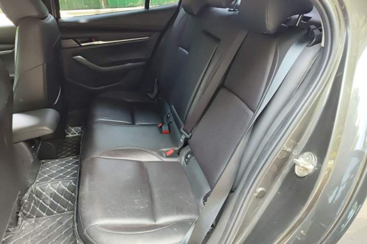 Used Mazda 3 Axela 2021 2.0L Automatic Zhiyao Edition Left Rear Seat
