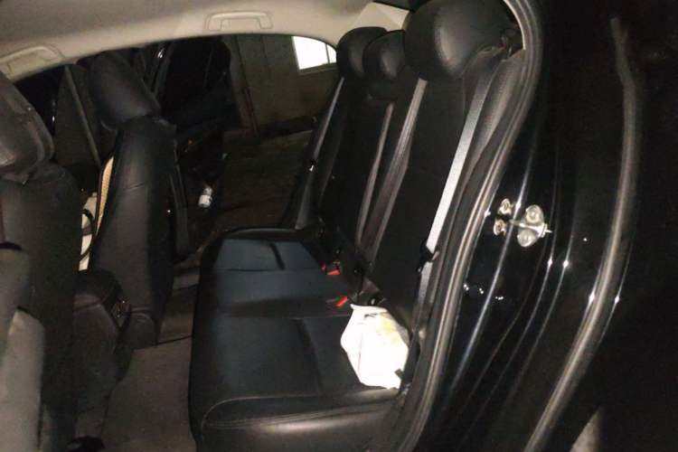 Used Mazda 3 Axela 2021 1.5L Manual ZhiMei Edition Left Rear Seat
