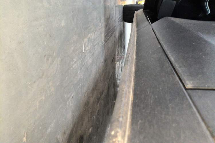 Used Mazda 3 Axela 2021 2.0L Automatic ZhiXuan Edition Left Side Sill