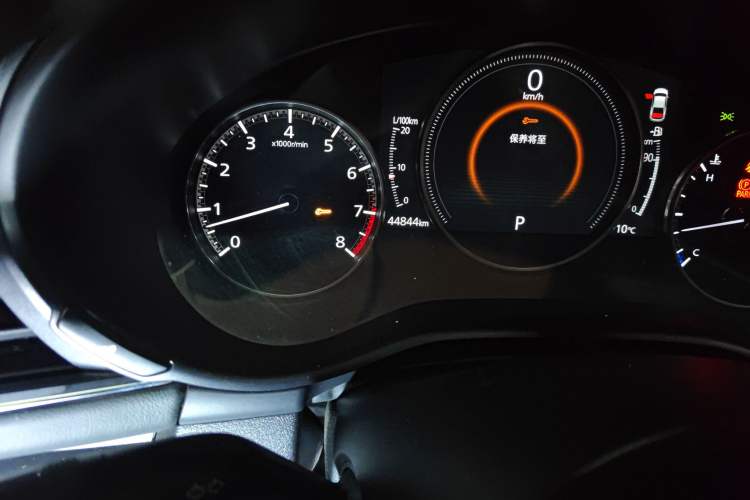 Used Mazda 3 Axela 2021 2.0L Automatic Zhiya Edition Odometer Close Up
