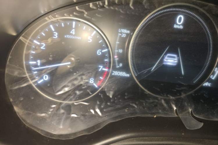 Used Mazda 3 Axela 2021 1.5L Manual ZhiMei Edition Odometer Close Up