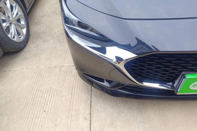 Used Mazda 3 Axela 2021 2.0L Automatic Zhiya Edition Right Front Headlight