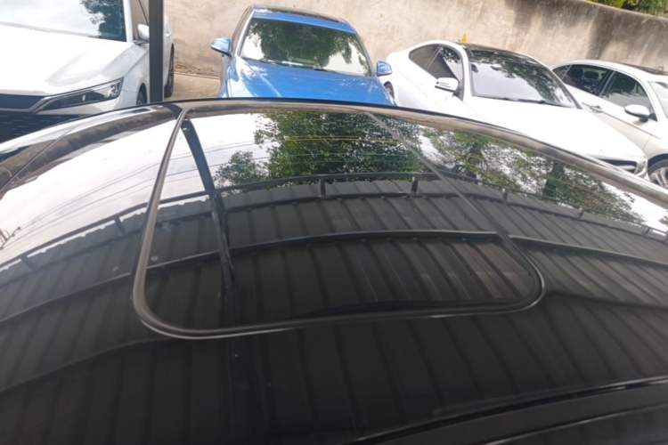 Used Mazda 3 Axela 2021 2.0L Automatic Zhiyao Edition Roof