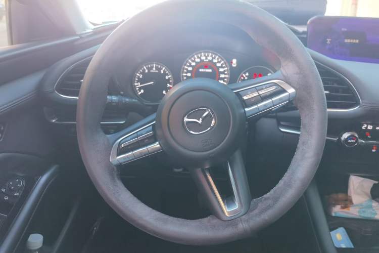 Used Mazda 3 Axela 2021 2.0L Automatic Zhi Rui Edition Steering Wheel