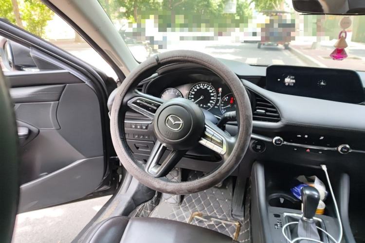 Used Mazda 3 Axela 2021 2.0L Automatic Zhiyao Edition Steering Wheel