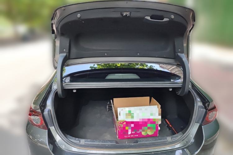 Used Mazda 3 Axela 2021 2.0L Automatic Zhiyao Edition Trunk