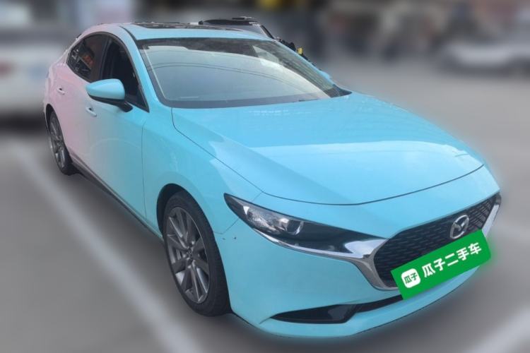 Used Mazda 3 Axela 2021 2.0L Automatic ZhiXuan Edition Front Right 45 Deg