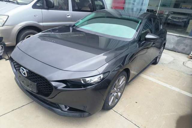 Used Mazda 3 Axela 2021 2.0L Automatic ZhiXuan Edition
