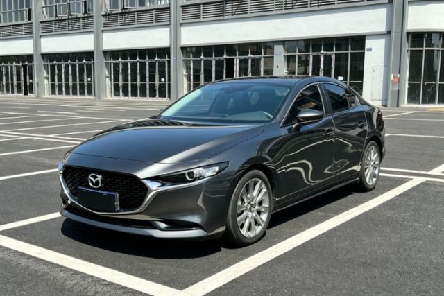 Used Mazda 3 Axela 2021 2.0L Automatic ZhiXuan Edition