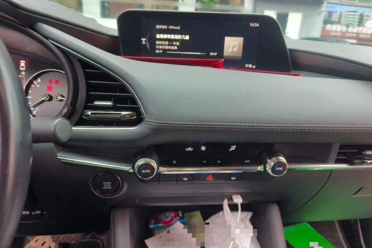 Used Mazda 3 Axela 2021 2.0L Automatic Zhiyao Edition Audio And AC Panel