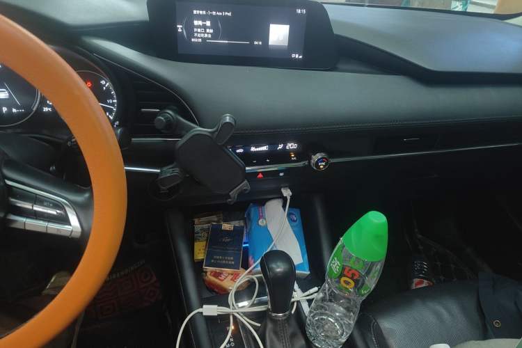 Used Mazda 3 Axela 2021 2.0L Automatic Zhiya Edition Audio And AC Panel