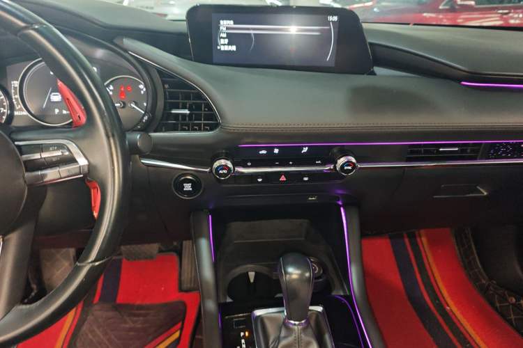 Used Mazda 3 Axela 2021 2.0L Automatic Zhiya Edition Audio And AC Panel