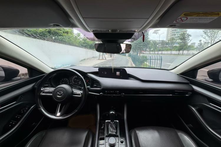 Used Mazda 3 Axela 2021 2.0L Automatic Zhiya Edition Center Console