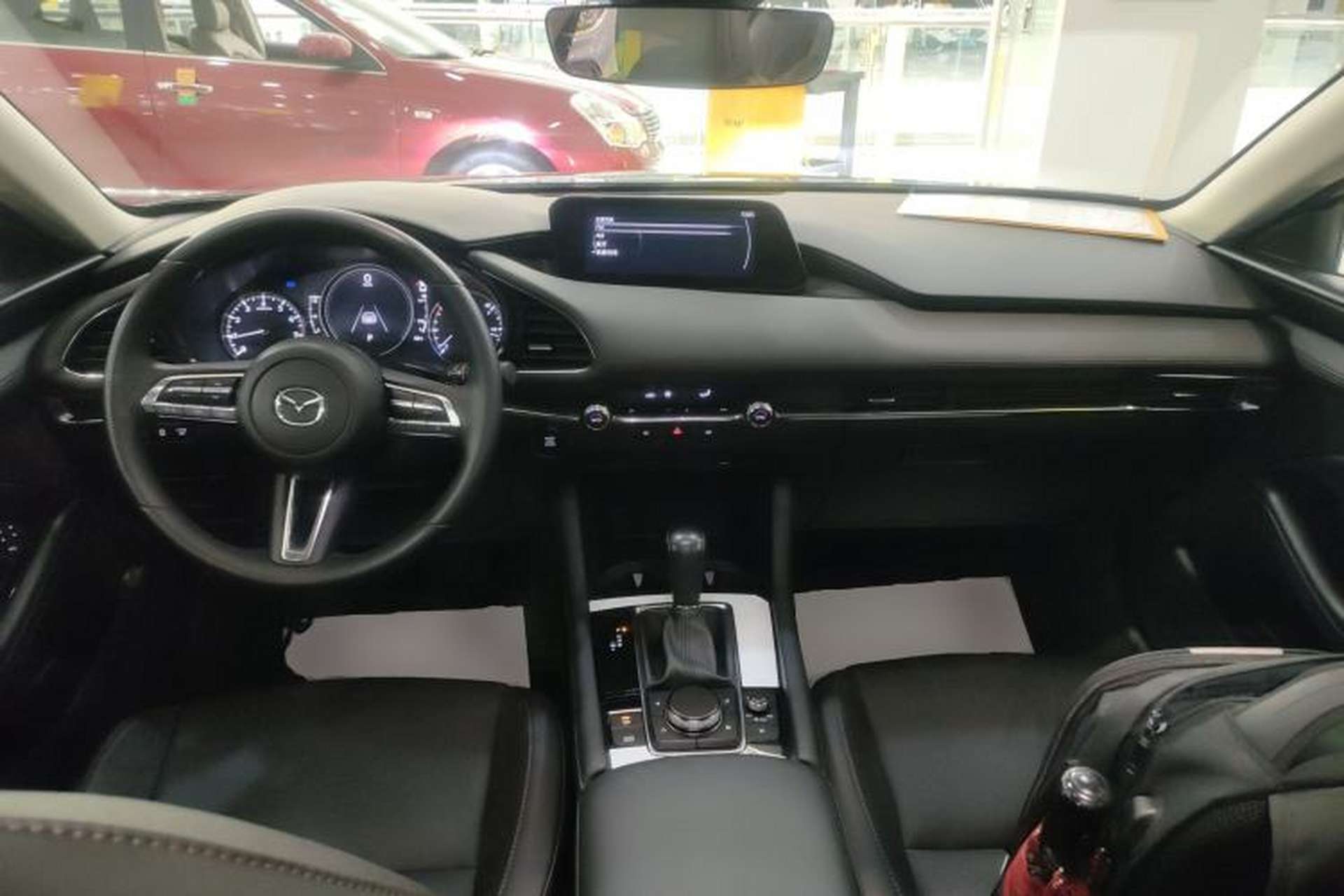 Used Mazda 3 Axela 2021 2.0L Automatic Zhiya Edition Center Console