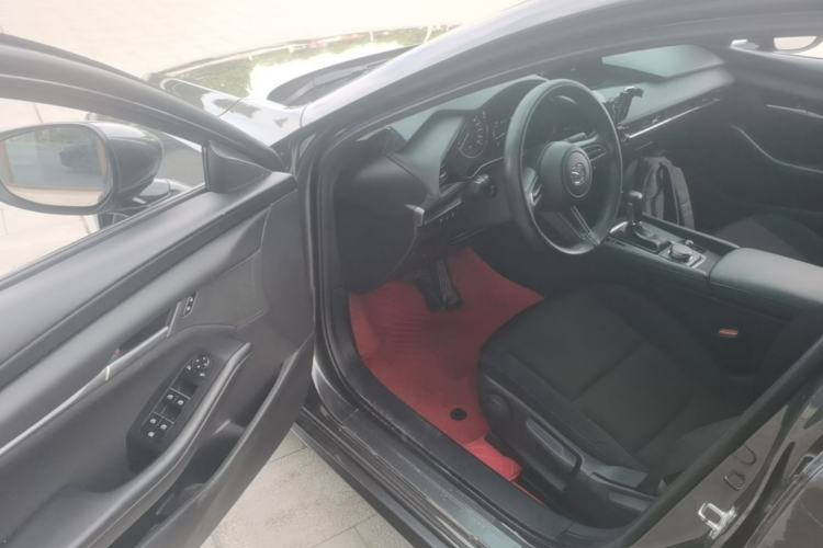 Used Mazda 3 Axela 2021 1.5L Automatic Zhiyue Edition Driver Seat