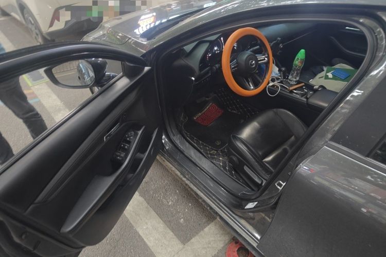 Used Mazda 3 Axela 2021 2.0L Automatic Zhiya Edition Driver Seat