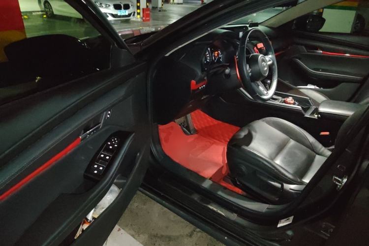 Used Mazda 3 Axela 2021 2.0L Automatic Zhiya Edition Driver Seat