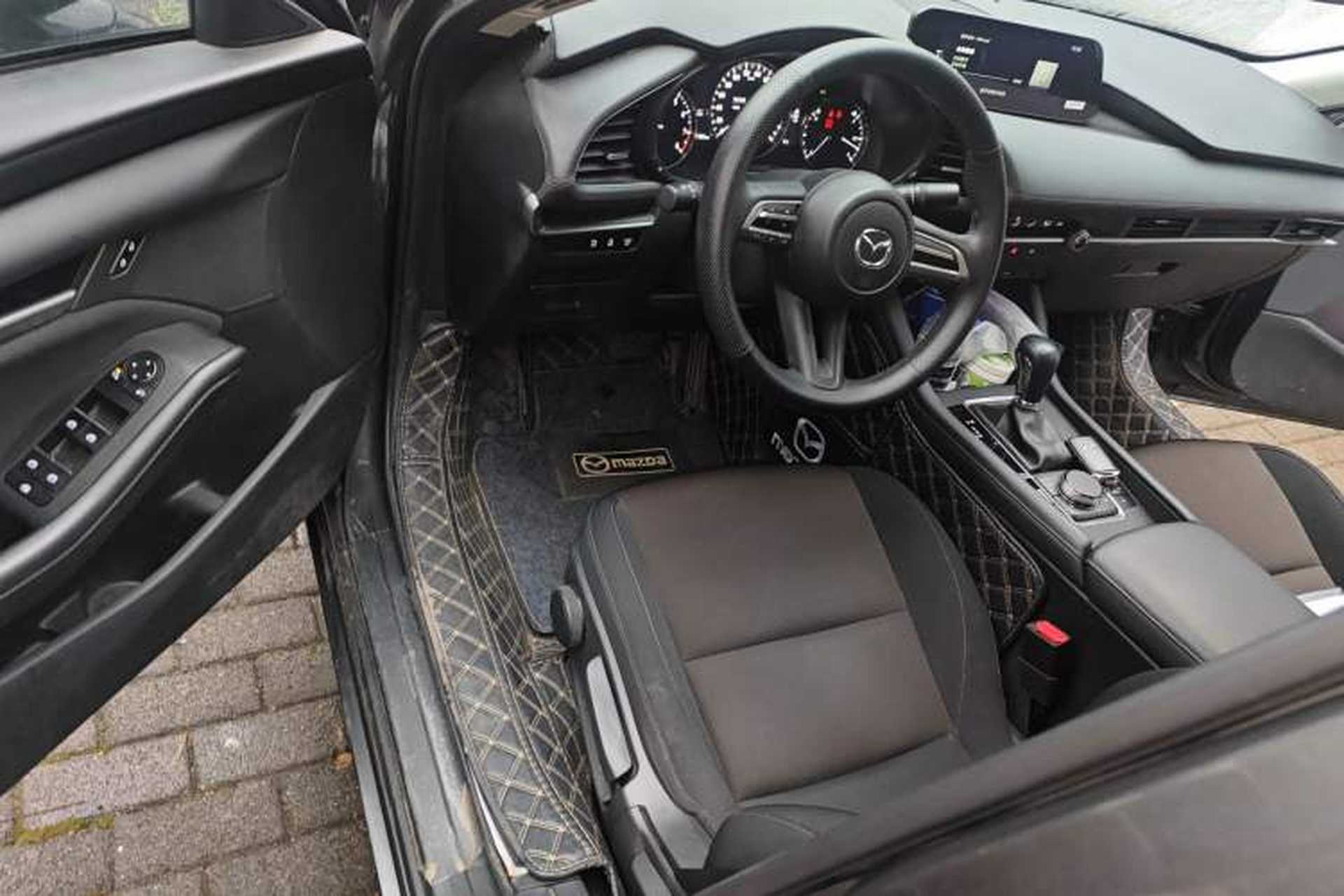 Used Mazda 3 Axela 2021 2.0L Automatic Zhiqing Edition Driver Seat