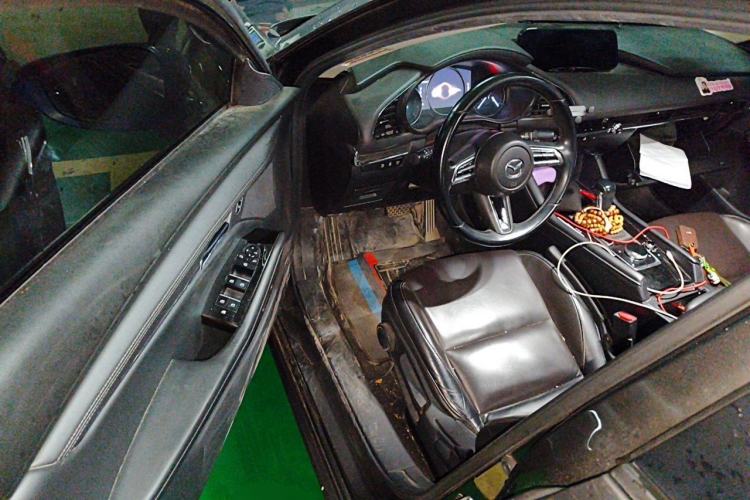 Used Mazda 3 Axela 2021 2.0L Automatic Zhiya Edition Driver Seat