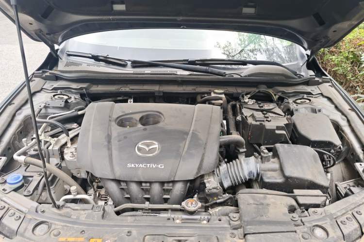 Used Mazda 3 Axela 2021 2.0L Automatic Zhiya Edition Engine Bay