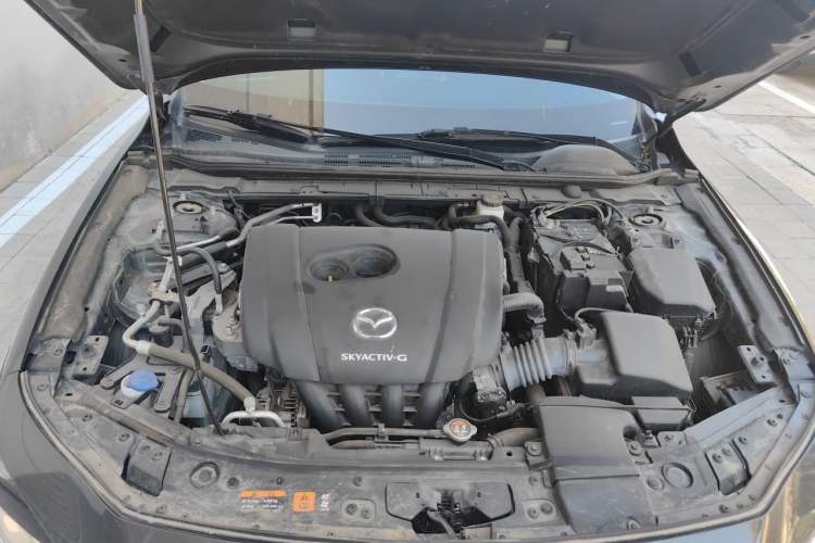 Used Mazda 3 Axela 2021 2.0L Automatic Zhiya Edition Engine Bay