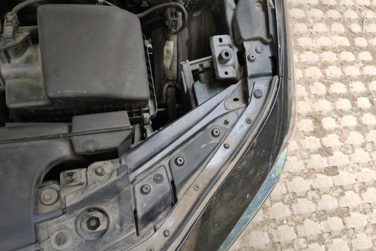 Used Mazda 3 Axela 2021 2.0L Automatic Zhi Rui Edition Engine Bay Left