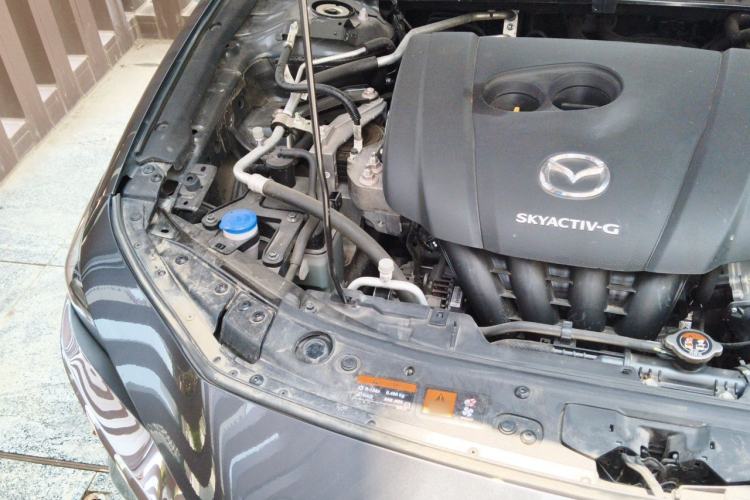 Used Mazda 3 Axela 2021 2.0L Automatic ZhiXuan Edition Engine Bay Right
